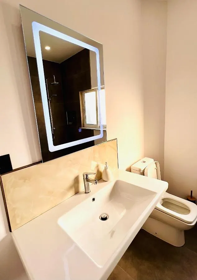 Bejart Apartment 3 Tirana 0*,  Albania